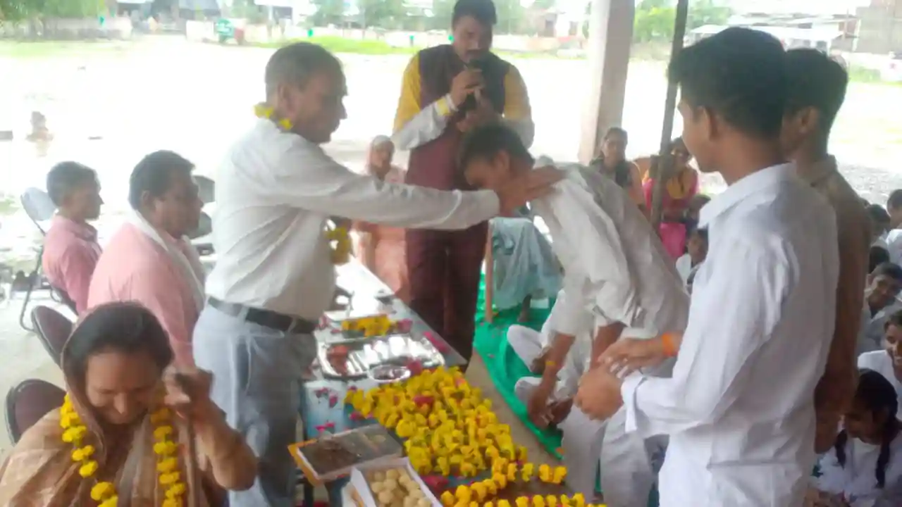 शासकीय उच्चतर माध्यमिक विद्यालय झांतला में मनाया गया शिक्षक दिवस।