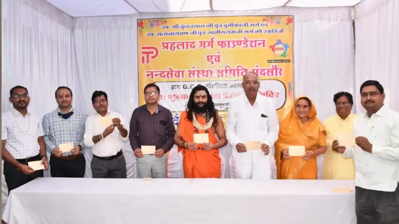 श्री प्रहलाद गर्ग फाउंडेशन द्वारा  नि:शुल्क चिकित्सा जांच एवं परामर्श शिविर में 213 मरीजो ने कराया परीक्षण