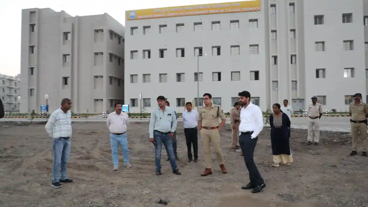 कलेक्टर एवं एसपी ने लिया मुख्यमंत्री डॉ मोहन यादव के प्रस्तावित कार्यक्रम की तैयारियों का जायजा