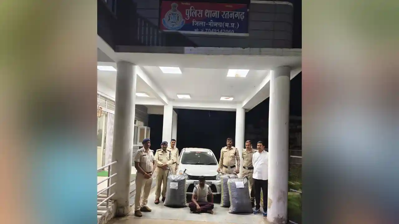 मादक पदार्थ तस्करों के विरुद्व अभियान के तहत 60 किलोग्राम अवैध मादक पदार्थ डोडाचूरा व अल्टो कार सहित 01 आरोपी को पकडने में थाना रतनगढ़ पुलिस को मिली सफलता