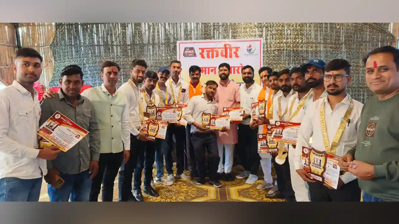 पंछी बचाओ अभियान ने रक्तवीरों का किया भव्य सम्मान समारोह