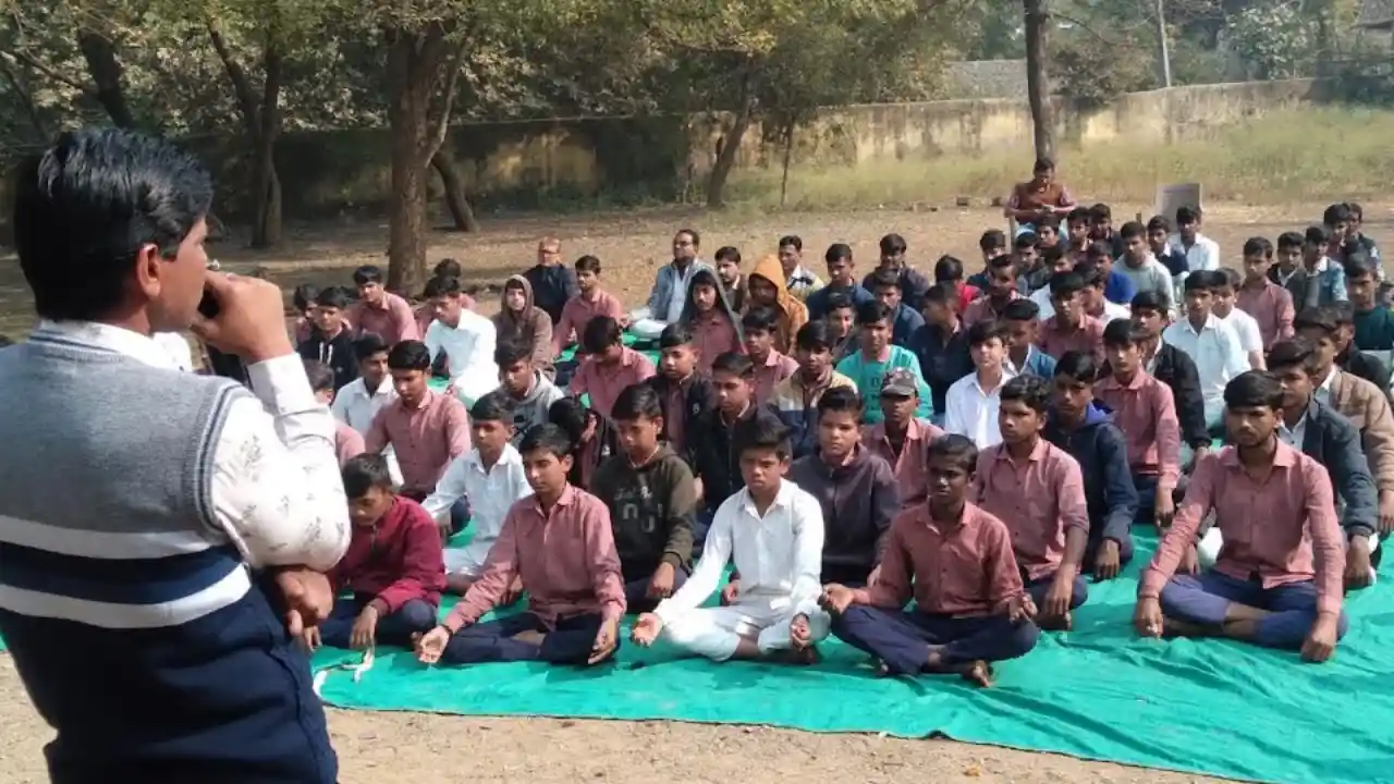 ध्यान से मानसिक तनाव कम होता है - श्री कुमावत 