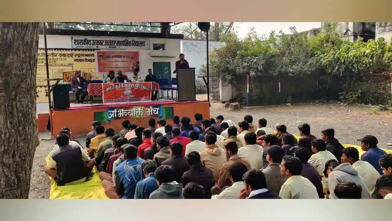 अब हर घर में दूध पीने वाले बच्चे ही पैदा हों,खून की बोतल चढ़वाने वाले नहीं-सत्येंद्र सिंह राठौर