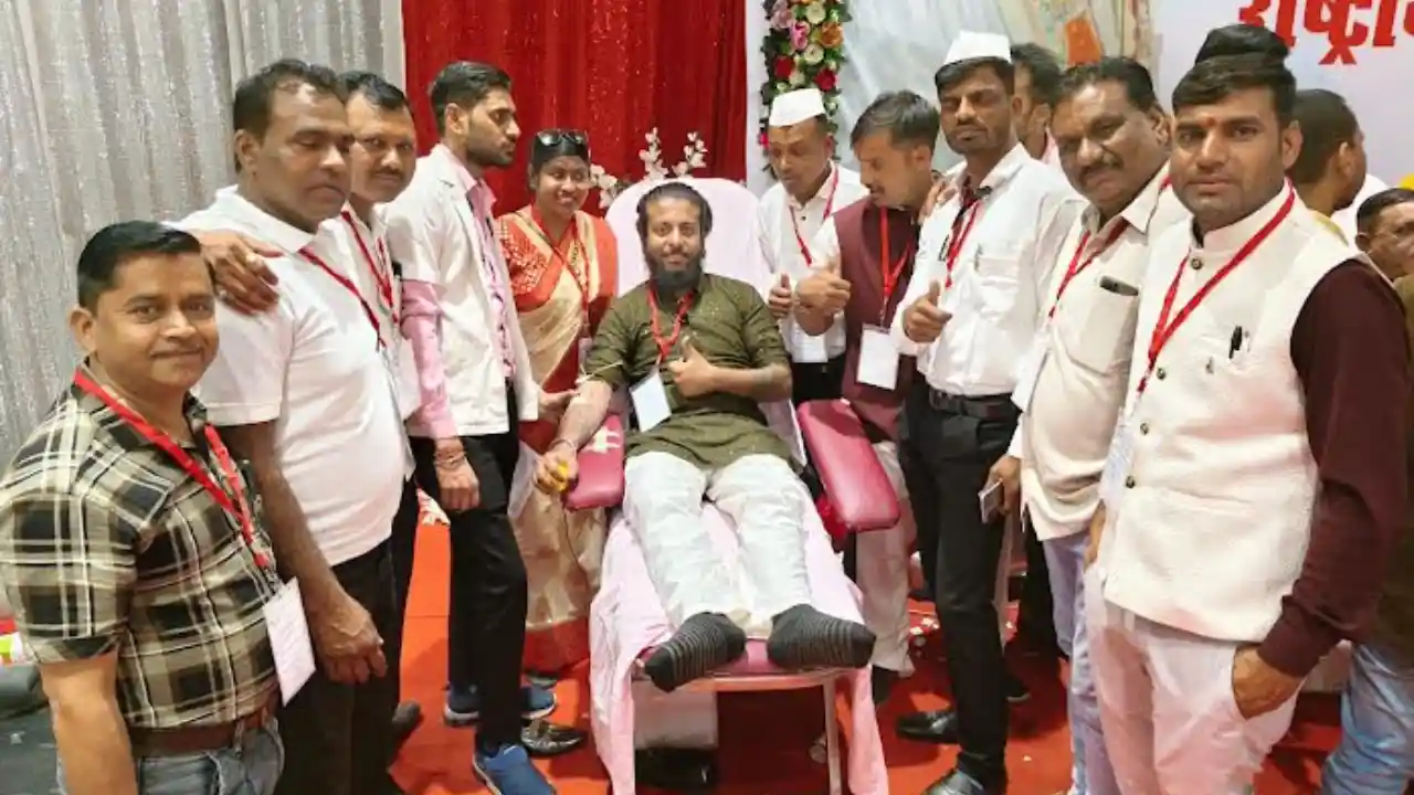 रक्तदान के क्षेत्र में उत्कृष्ट योगदान देने पर हुआ  सोनू जसवानी का स्वागत