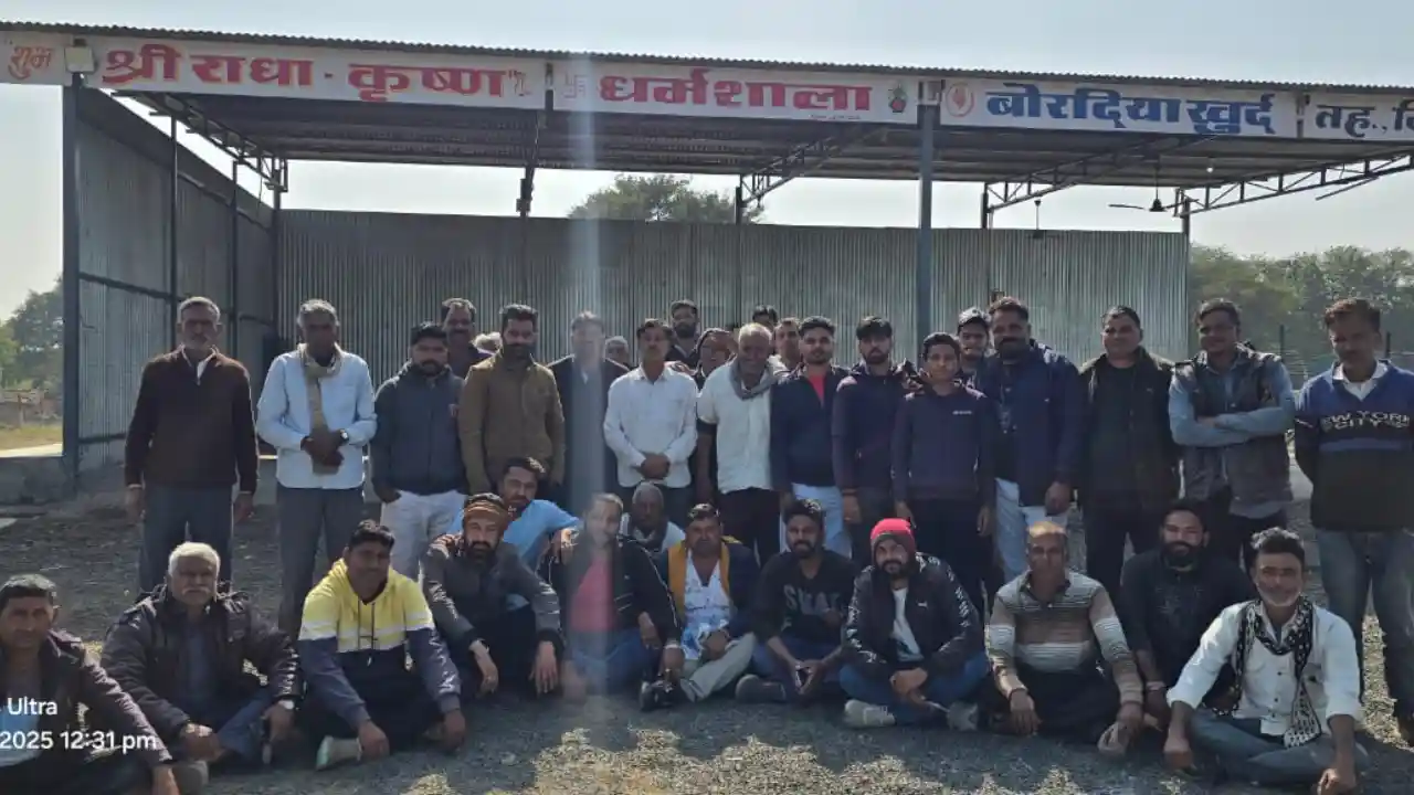 सौंधिया राजपुत समाज की अभिनव पहल, मृत्यु भोज में सब्जी पुड़ी के साथ एक पकवान बनाने का लिया सामूहिक निर्णय
