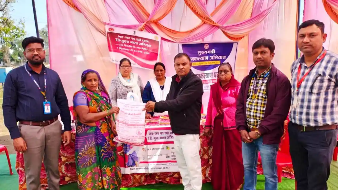 100 दिवसीय निक्षय अभियान के तहत टी.बी. मुक्त भारत की दिलाई शपथ