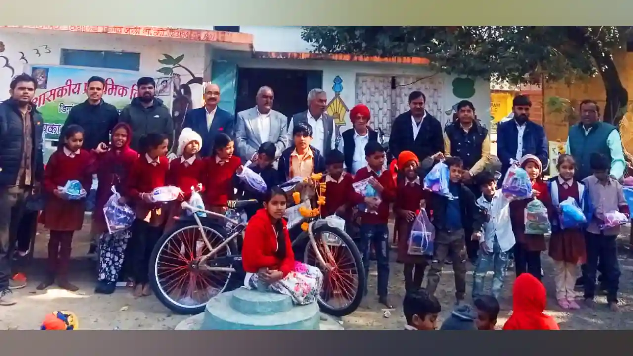 डिगांवमाली में प्रतिभाओ का सम्मान, स्नेह भोज के साथ धुमधाम से मनाया वार्षिकोत्सव