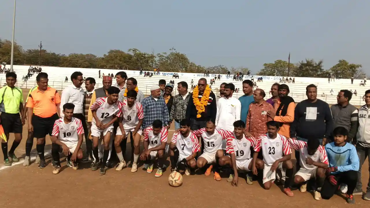 गणतंत्र दिवस फुटबाल स्पर्धा में आज ग्वालटोली व नीमच सिटी के बीच क्वार्टर फाइनल मुकाबला