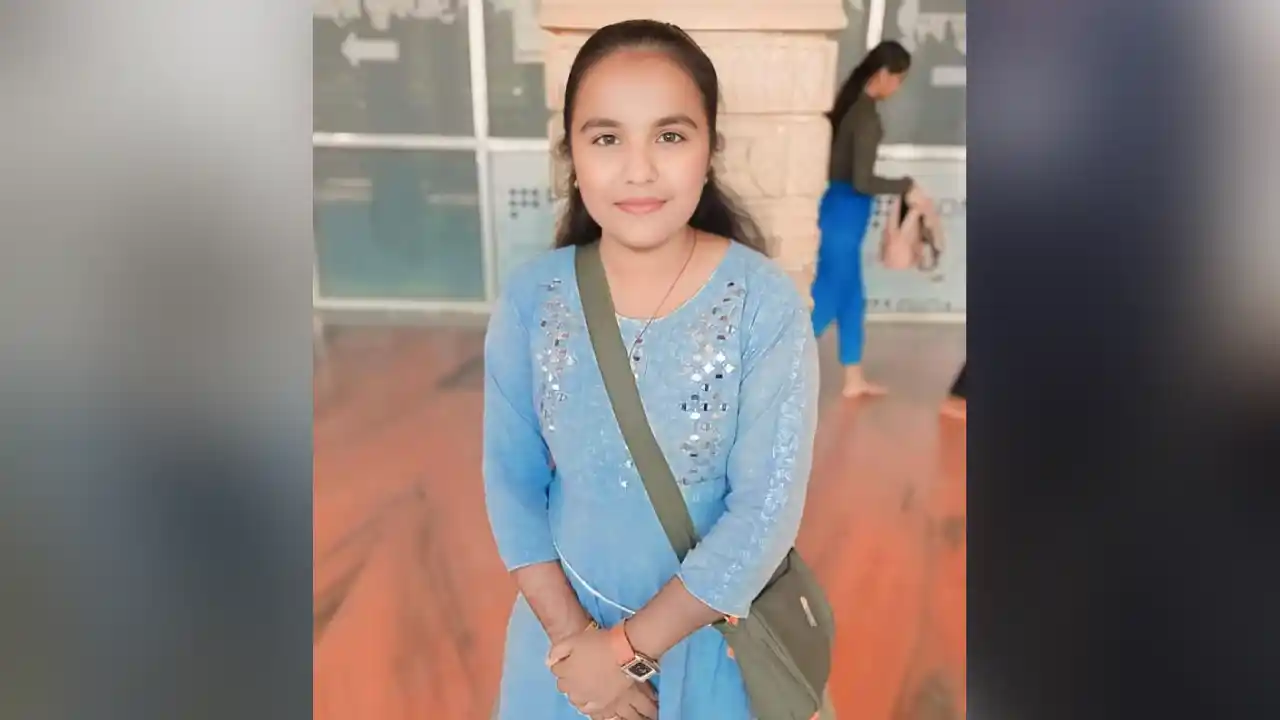 रासेयो इकाई मनासा की स्वयंसेविका शिल्पा सेठिया का हुआ राष्ट्रीय एकता शिविर में चयन, करेगी मध्यप्रदेश का प्रतिनिधित्व