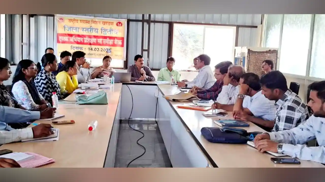 दस्तक अभियान के लिए स्वास्थ्य विभाग एवं महिला बाल विकास की संयुक्त बैठक सम्पन्न