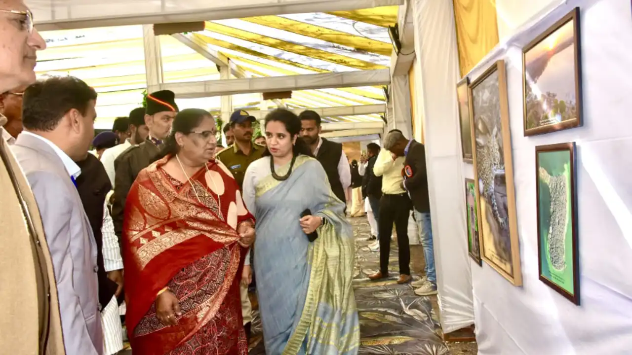 भारत साहित्य की दृष्टि से समृद्ध राष्ट्र हैं : केंद्रीय मंत्री श्री शेखावत