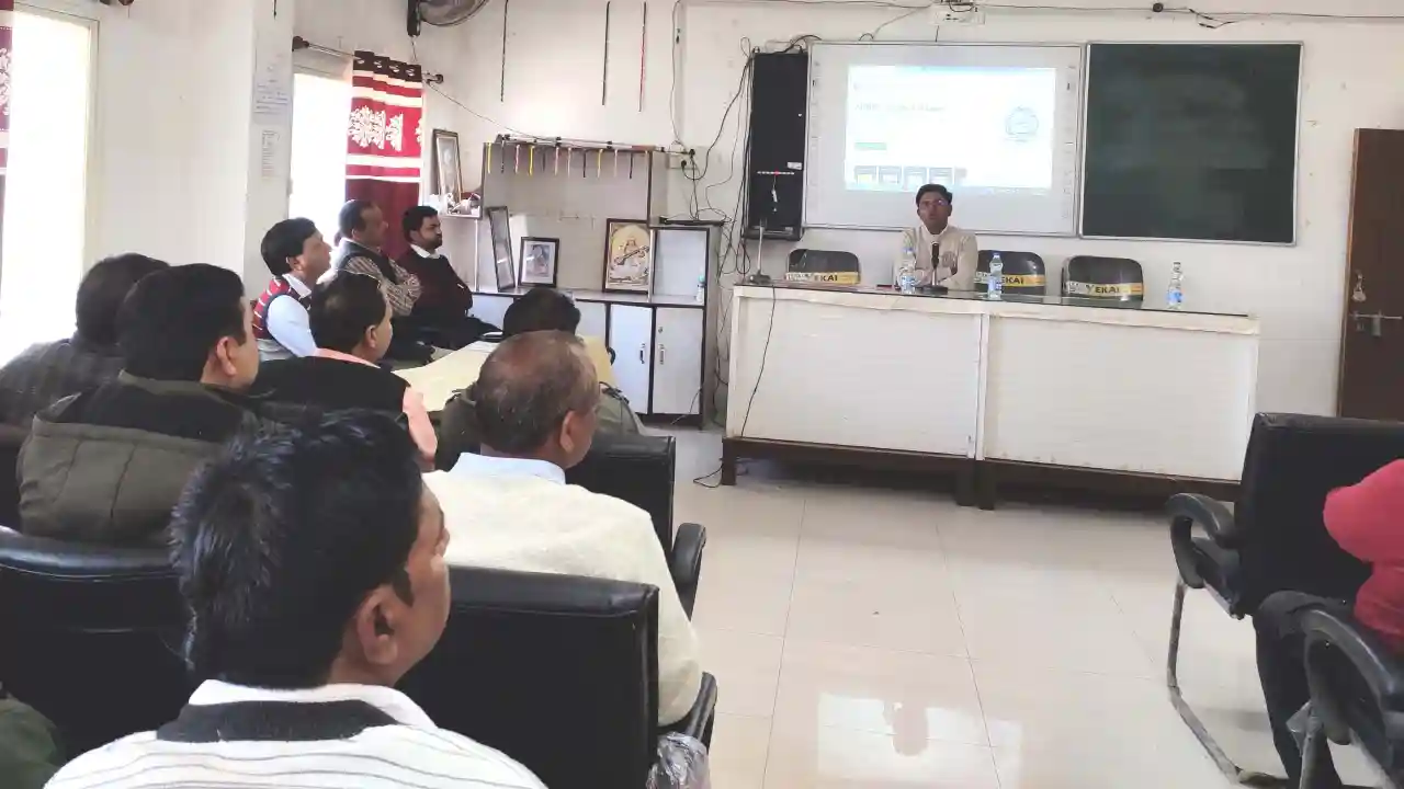 बोर्ड परीक्षाओं के सुचारू संपादन के लिए नियुक्त कलेक्टर प्रतिनिधियों का प्रशिक्षण संपन्न