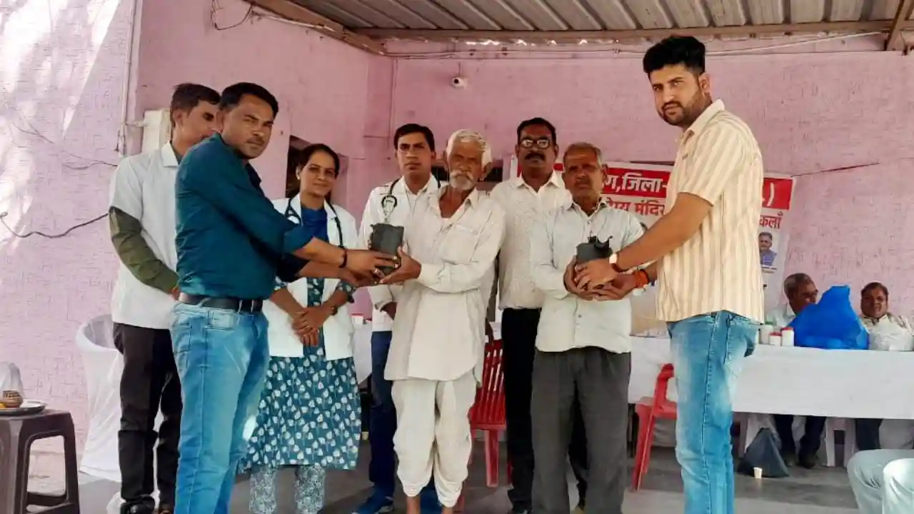 जमुनिया कला में निशुल्क आयुर्वेद चिकित्सा शिविर संपन्न