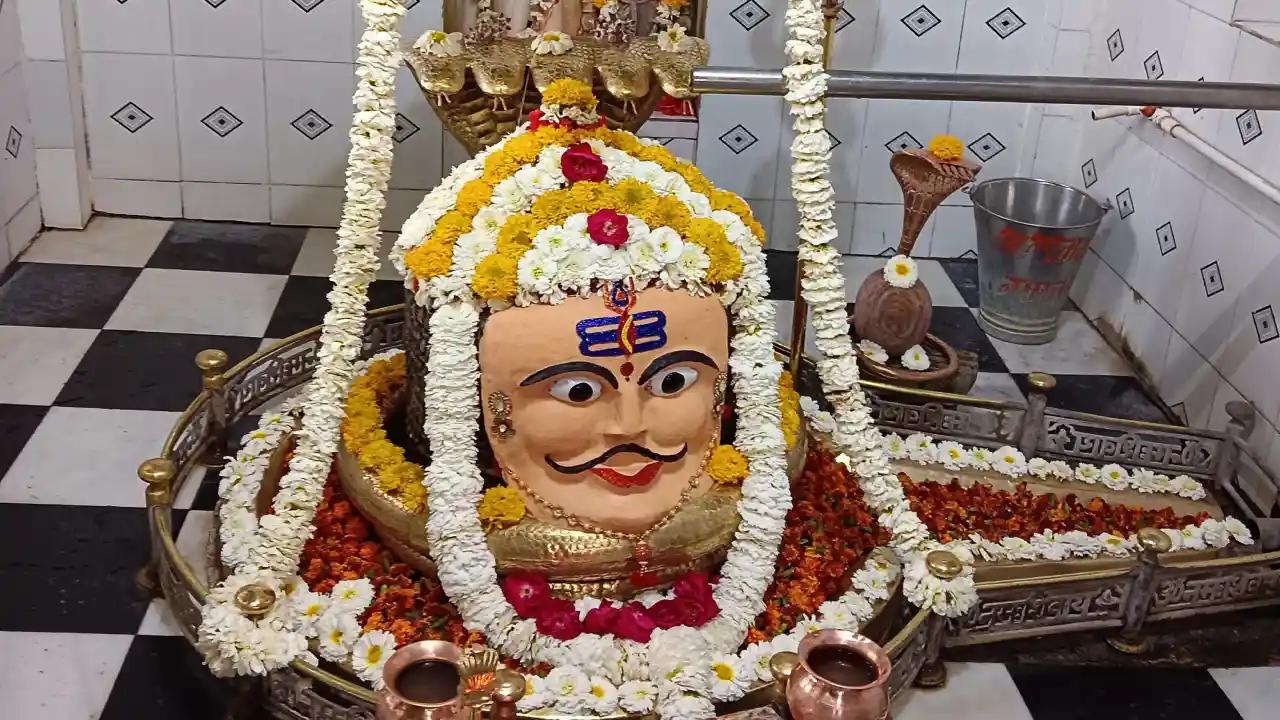 कुकड़ेश्वर में भव्य महाशिवरात्रि मेले की धूम, श्रद्धा और उल्लास का संगम