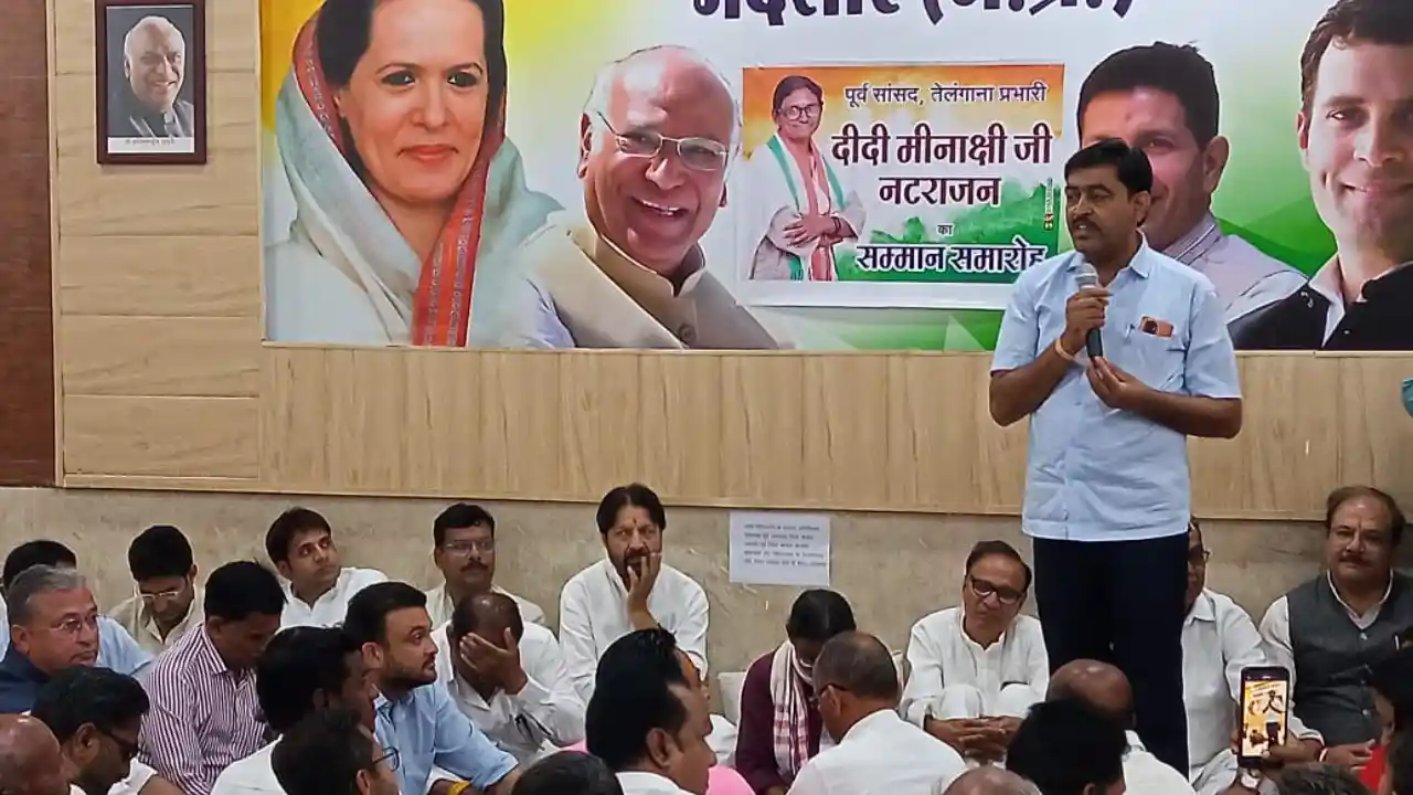 देश में पूंजीपति वर्ग लोकतंत्र को खत्म कर रहे हैं - नटराजन