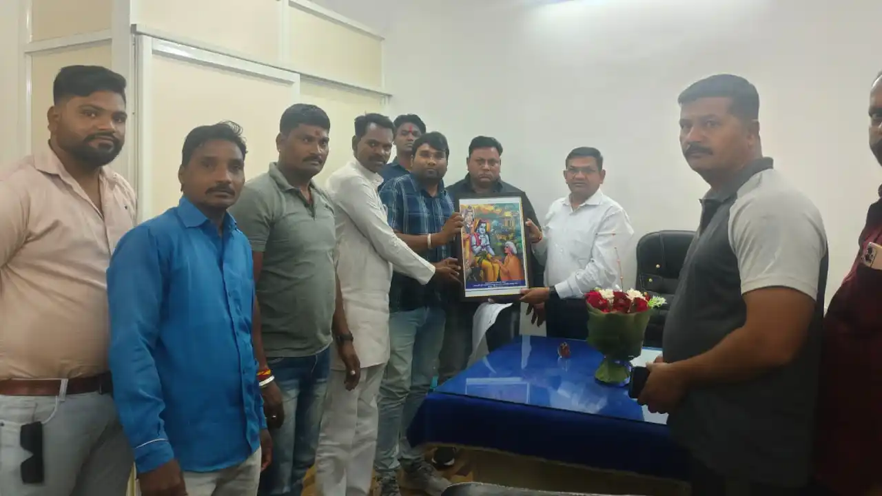 सफाई कर्मचारीयों की मुलभत समस्याओं को लेकर राज्य सफाई कर्मचारी मोर्चा ने सोपा डिप्टी कलेक्टर को ज्ञापन!