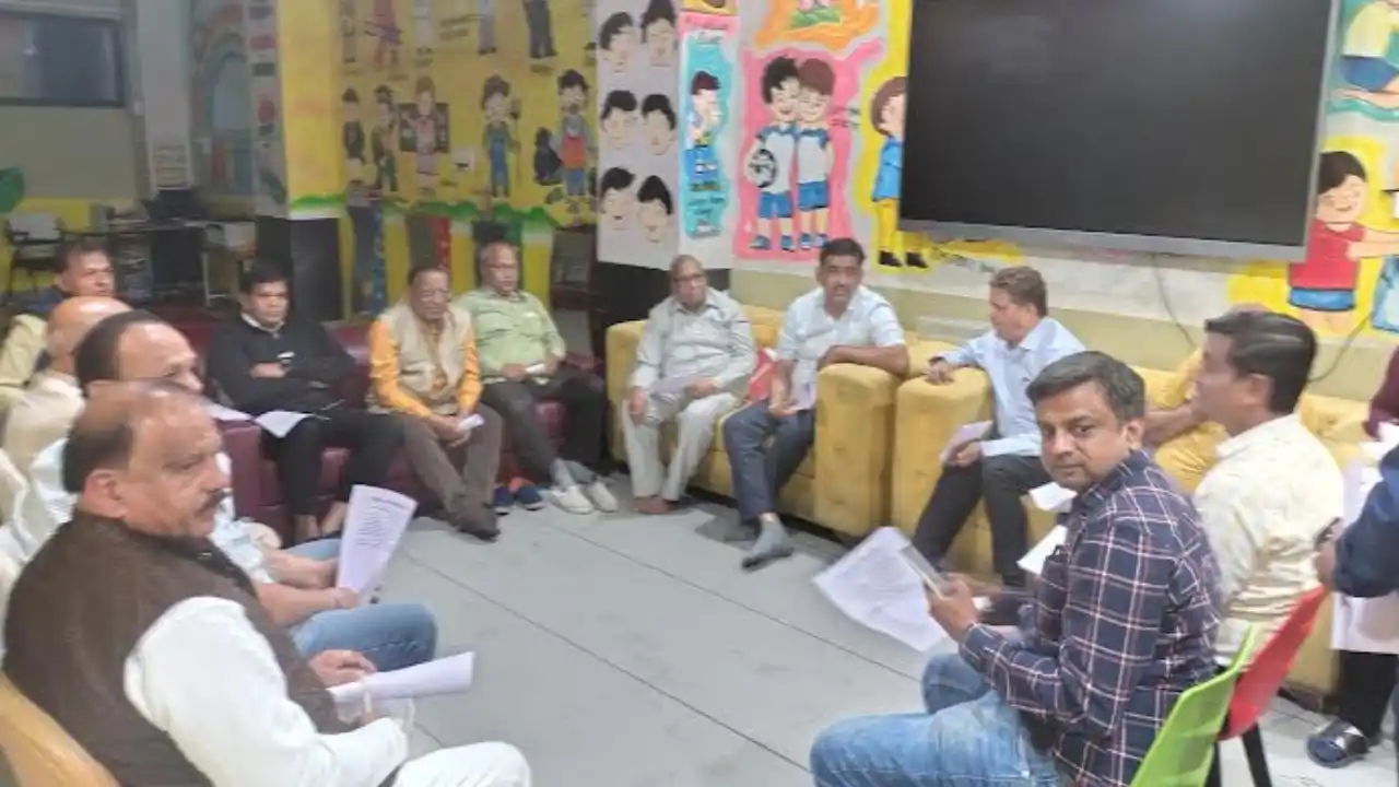 वीर पुत्रम जयम् की बैठक संपन्न