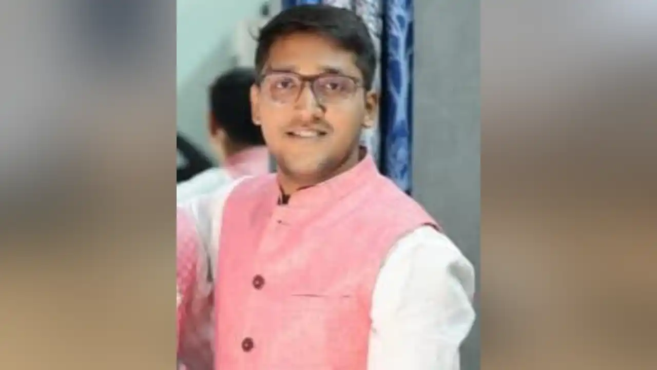 ॠषभ  चौधरी ने गरोठ को गौरवान्वित किया - पूर्व मंत्री श्री सोजतिया