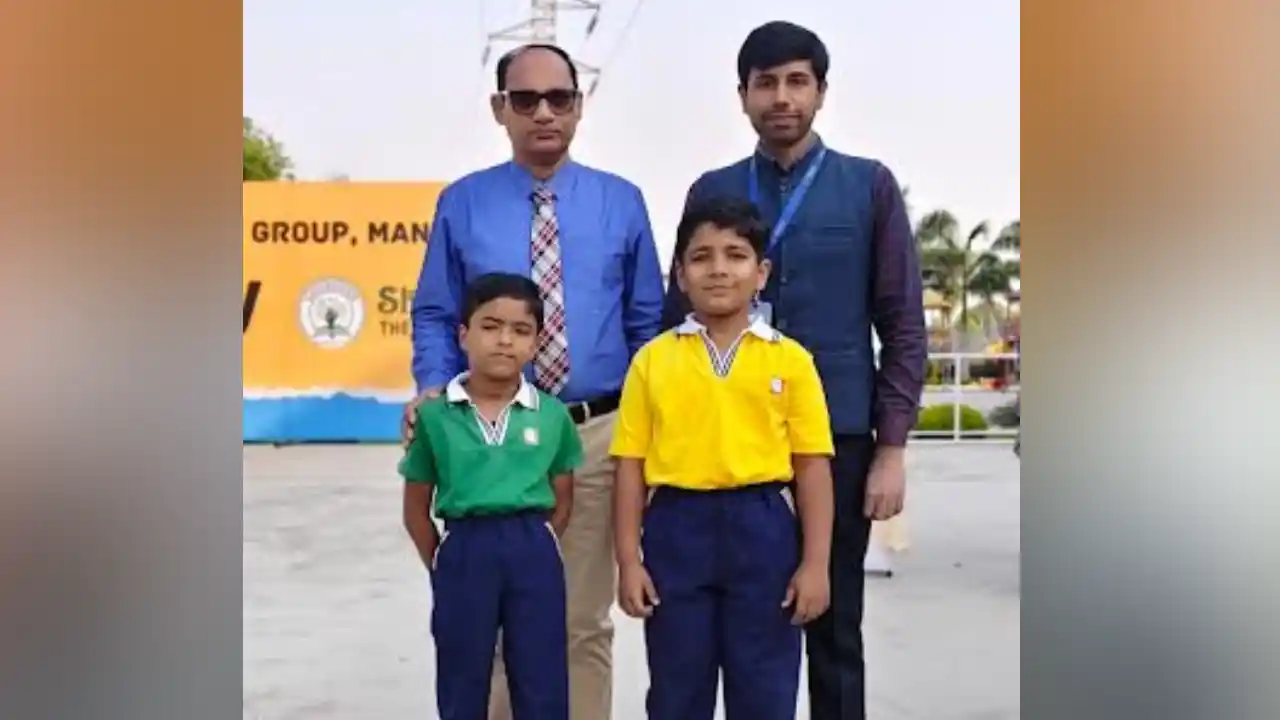 एडीफाई शिशुवन स्कूल से राष्ट्रीय प्रतिभा सम्मान मुख्य परीक्षा में दो विद्यार्थियों का चयन