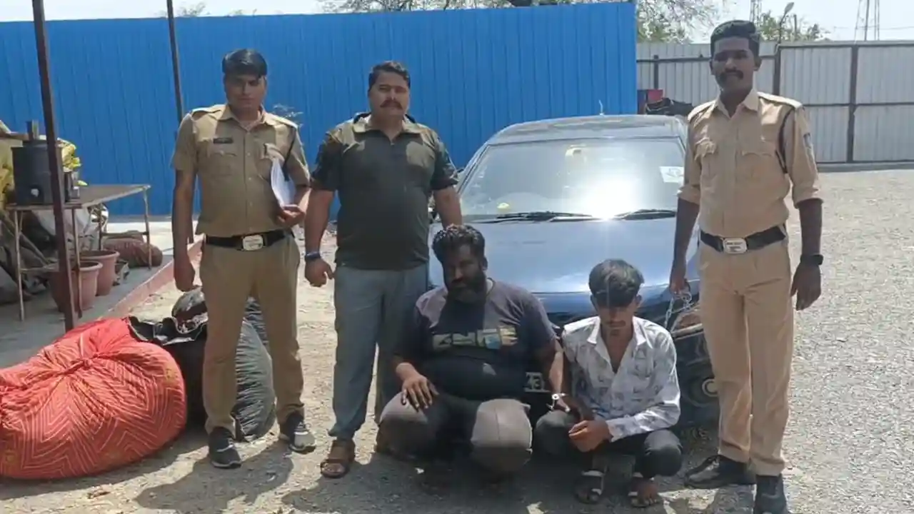 बलेनो कार में 90 किलोग्राम अवैध मादक पदार्थ डोडाचूरा जप्त, 02 आरोपी गिरफ्तार