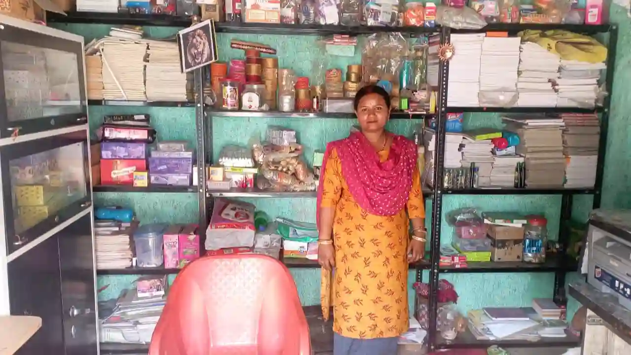 मजदुर से मालिक बनी श्रीमती मीना शर्मा