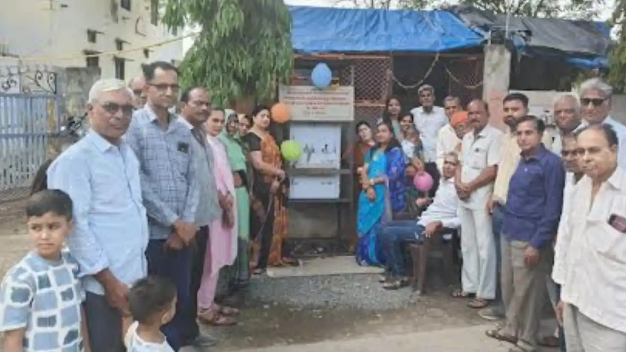 विद्यालय के छात्रों को मिला अनुपम उपहार, रोटरी सैटेलाइट वुमन क्लब के तत्वाधान में लगा वॉटर कूलर