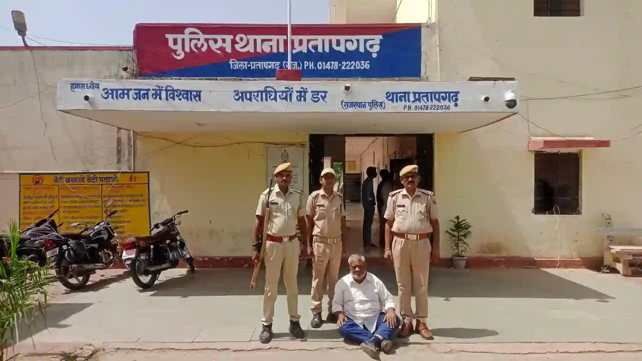 दिपेश्वर तालाब में अपशिष्ट पदार्थ डालने वाले अभियुक्त को 10 घंटे में किया गिरफ्तार