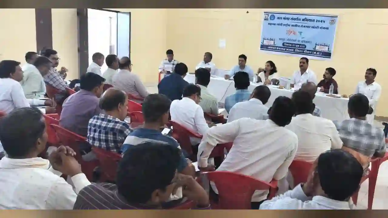 जल की महत्वता एवं कार्यों के चयन के संबंध में जल दूतों का प्रशिक्षण संपन्न
