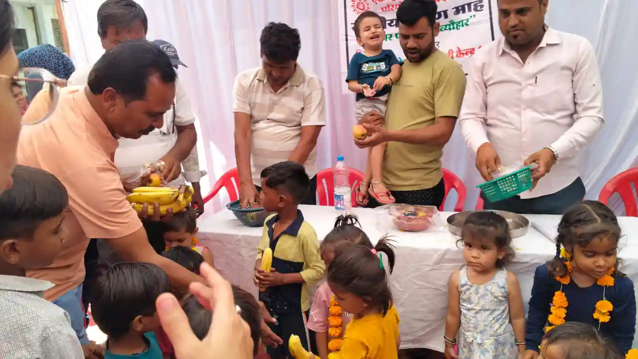 आगनवाड़ी गोद लेने व पोषण माह के तहत आगनवाड़ी कार्यक्रम सम्पन्न