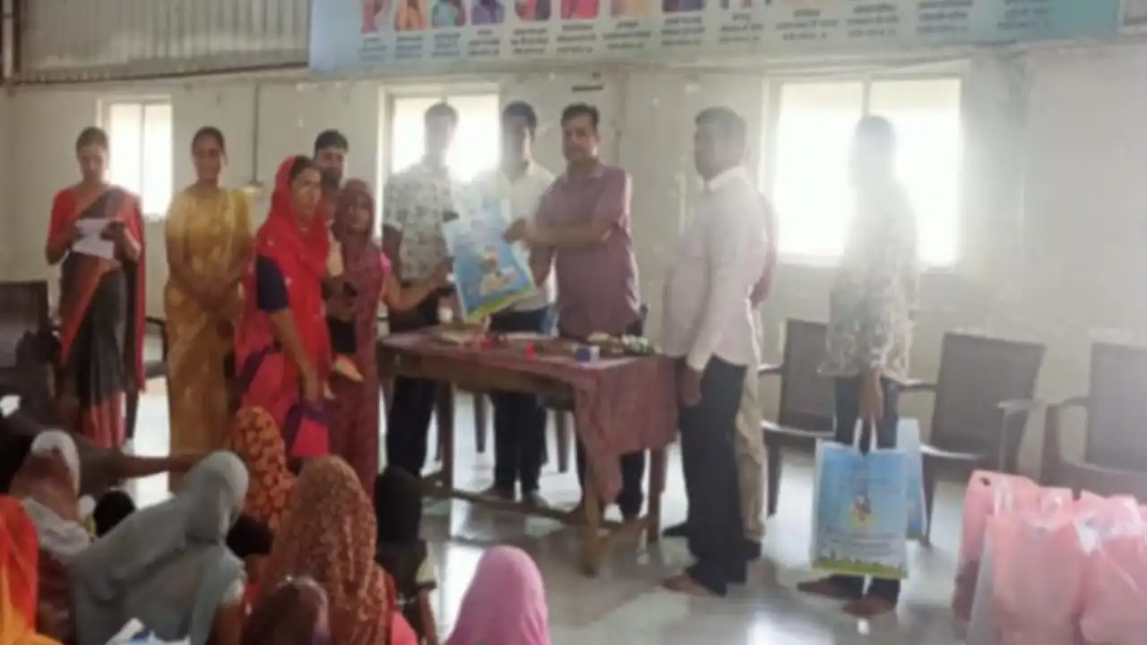 सरवानिया में कुपोषित बच्चों को पोषण महा अंतर्गत फूड बास्केट का किया वितरण