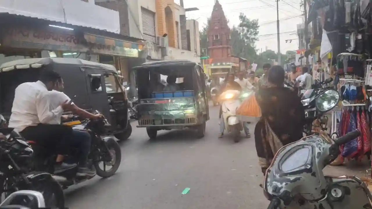 मन्दसौर नगर की यातायात अव्यवस्था से लगने वाला जाम नगर की परेशानियों की नियति बन चुका है