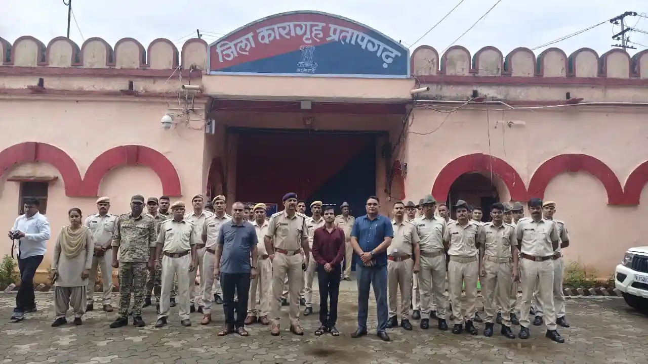 जिला जैल का किया गया औचक निरीक्षण