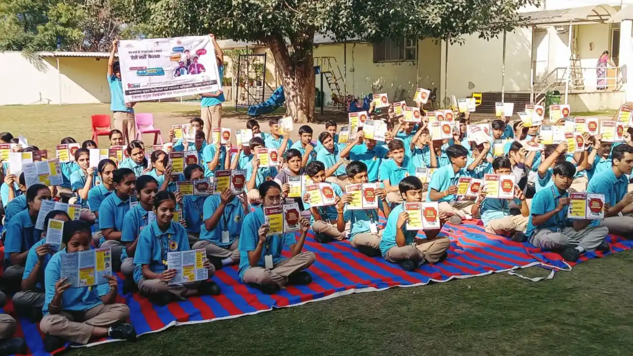 एचआईवी संक्रमण की रोकथाम हेतु विद्यार्थियों को दी गई जानकारी