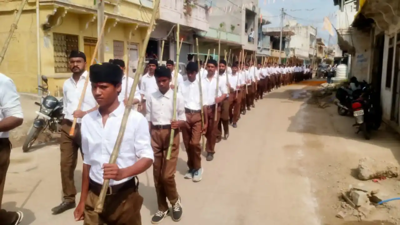 अठाना में एतिहासिक पथसचलन निकाला गया अभुतपूर्व स्वागत अभिवादन किया गया।