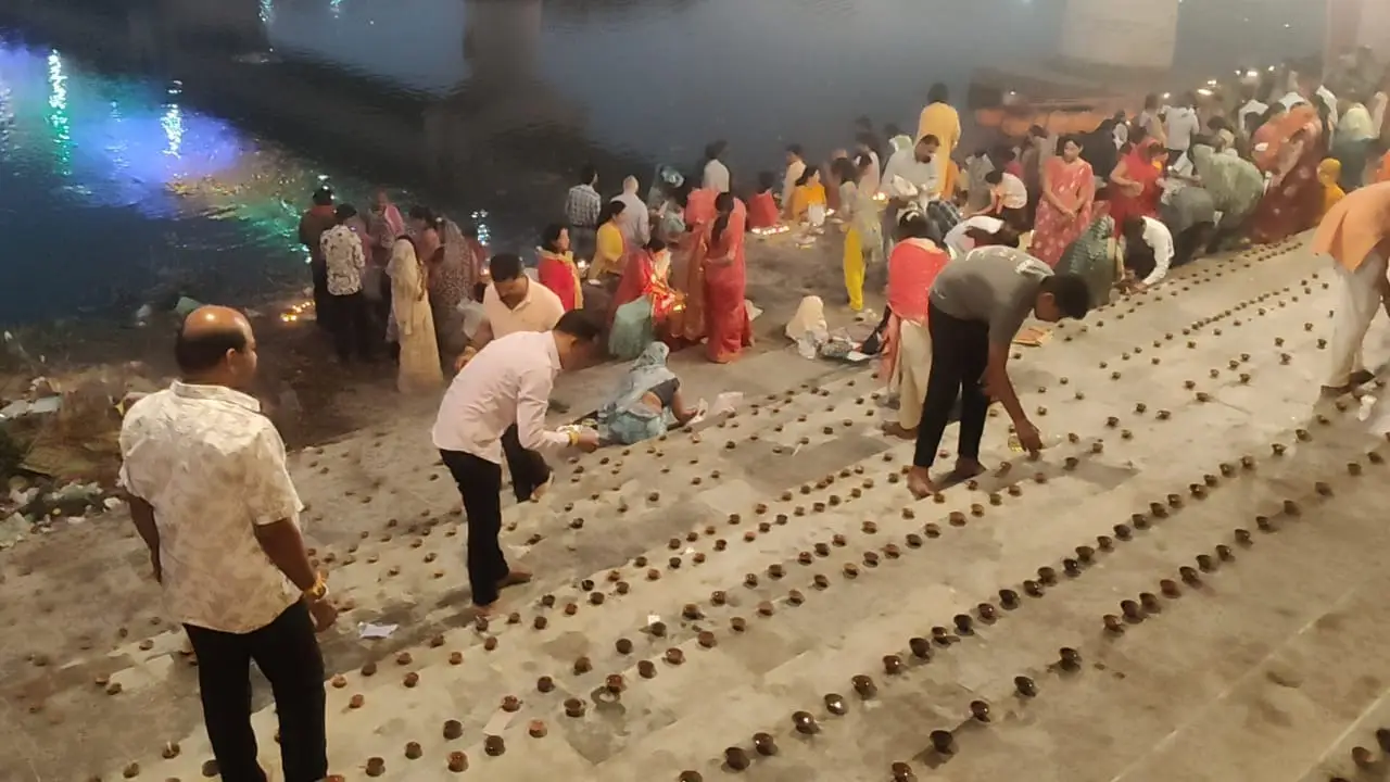 टीम एवीएस द्वारा एक दीपक माँ शिवना के नाम आयोजन सम्पन्न