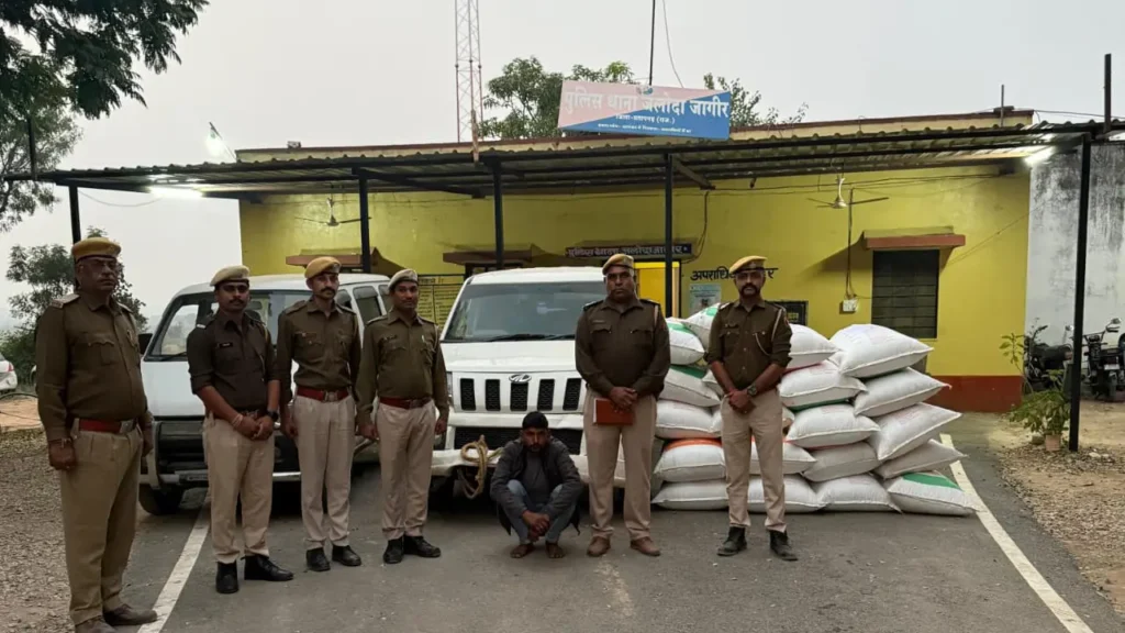 अवैध अफीम डोडाचूरा जब्त कर परिवहन में प्रयुक्त कारो को किया जब्त 01 अभियुक्त को किया गिरफ्तार