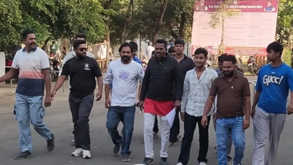 अखिल भारतीय वनवासी मजदूर संघ ने सफाई कर्मचारी की समस्या को लेकर जिला कलेक्टर को सौंपा ज्ञापन