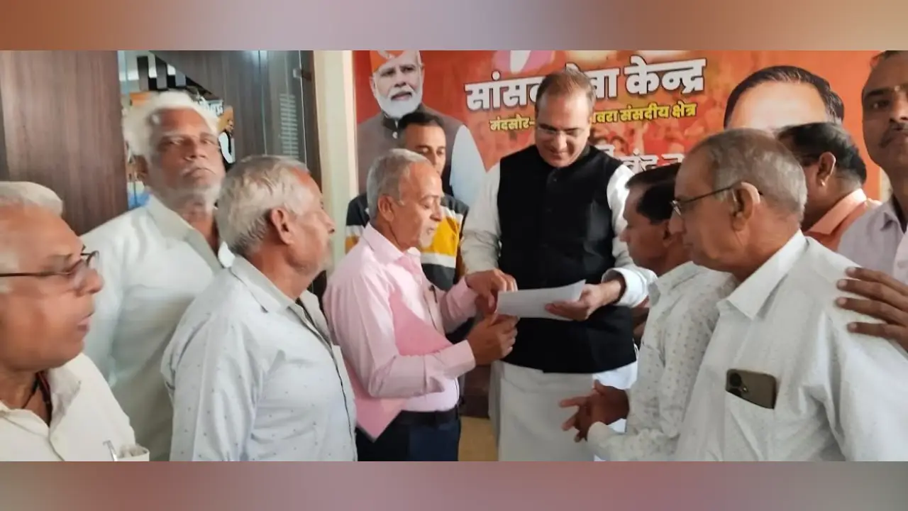 मंदसौर मास्टर प्लान जांगिड़ ब्राह्मण सुथार पंचायत द्वारा मास्टर प्लान में विसंगति दूर करने की मांग