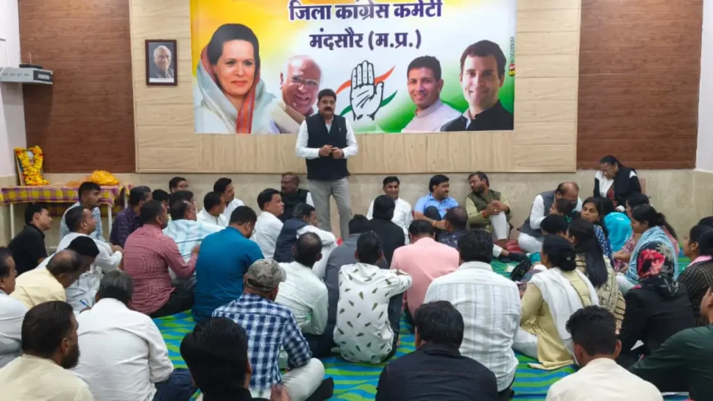 मंदसौर विधानसभा के तीनों ब्लाकों का बूथ स्तरीय BLA-2 प्रशिक्षण शिविर सम्पन्न