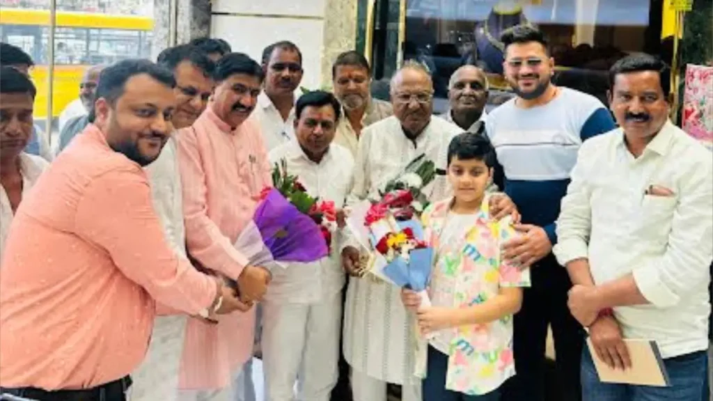 पूर्व भाजपा जिलाध्यक्ष श्री सोनी के नव श्रृंगारित संस्थान पर पहुंचे उपमुख्यमंत्री श्री देवड़ा