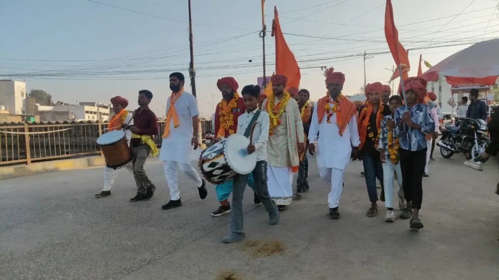 टीम एवीएस तीन दिवसीय शिवना नदी पर्यावरण पैदल यात्रा संपन्न।