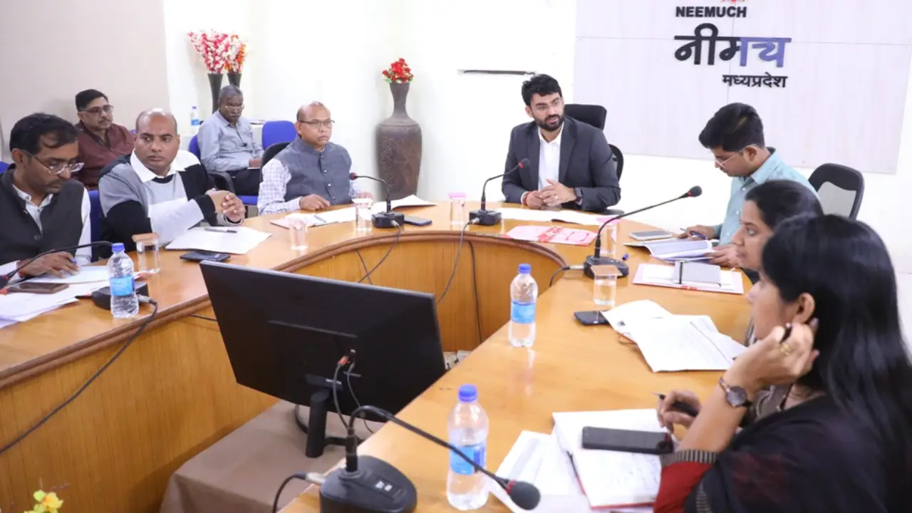 कलेक्‍टर ने दिए विभागीय समीक्षा बैठक में निर्देश 