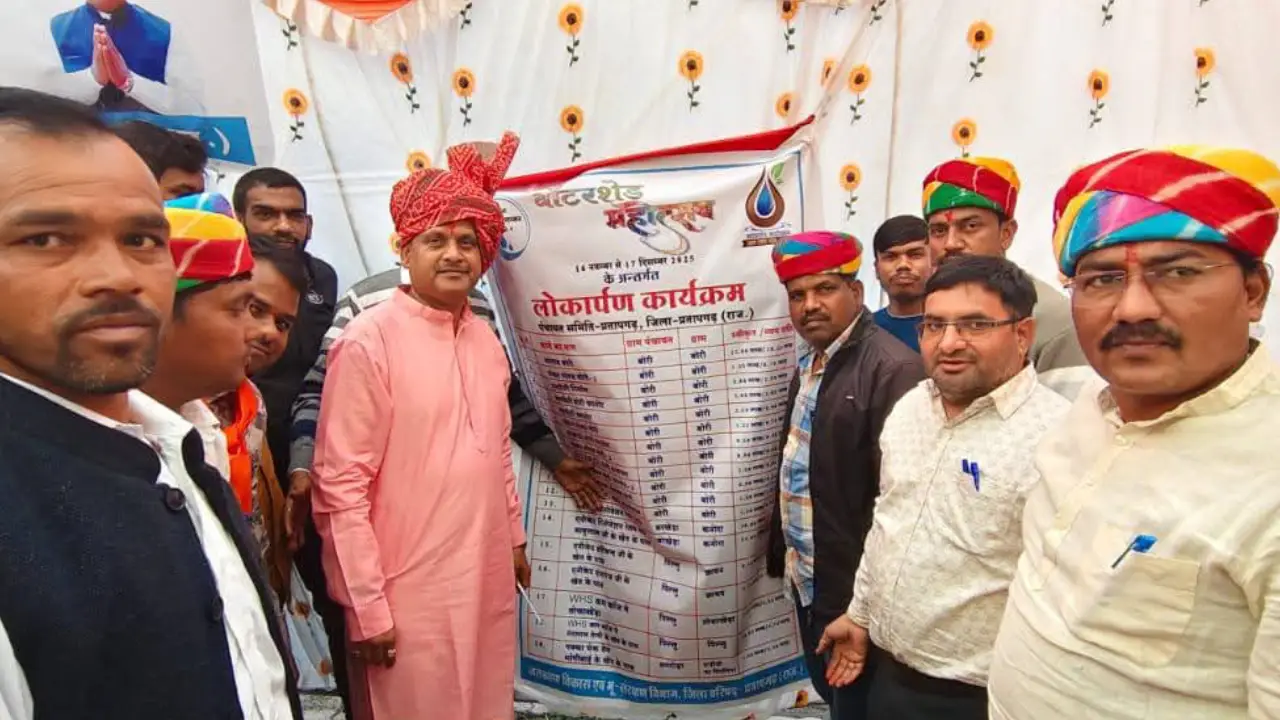 राजस्व मंत्री हेमंत मीणा ने ग्राम पंचायत बोरी में किया विभिन्न विकास कार्यों का लोकार्पण ग्रामीण जनजीवन को सरल बनाने पर जोर