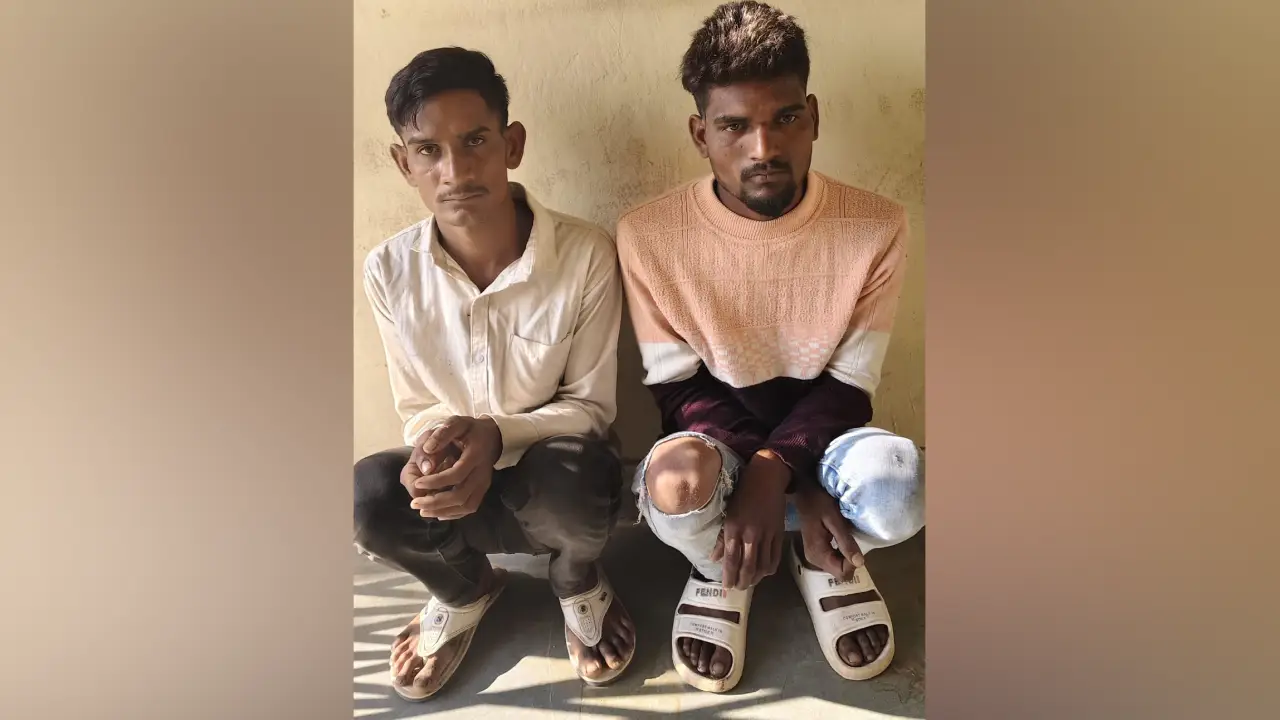 पवन उर्जा पंखो से केबल चोरी करने के मामले में अंतर्राज्यीय गिरोह के 02 अभियुक्त गिरफ्तार