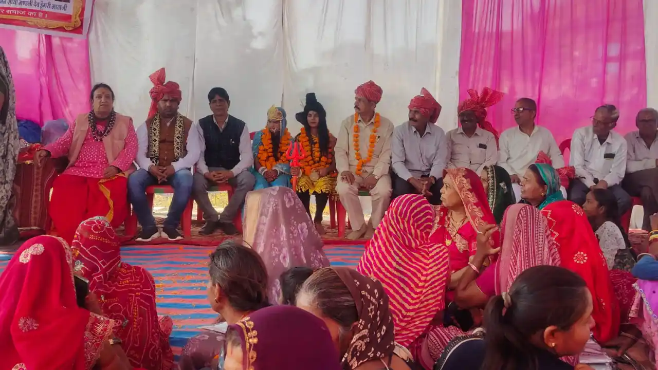 मकर सक्रांती पर्व पर जय अंबे, कालिका, देव डूंगरी माता की लोटन यात्रा हूई, भंझारा प्रसादी सम्पन्न