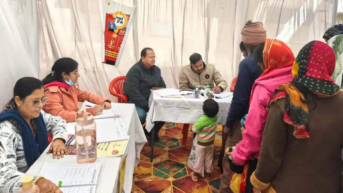 प्रशासन गांव  की ओर अभियान - जिले में साढे चार हजार हितग्राही लाभांवित