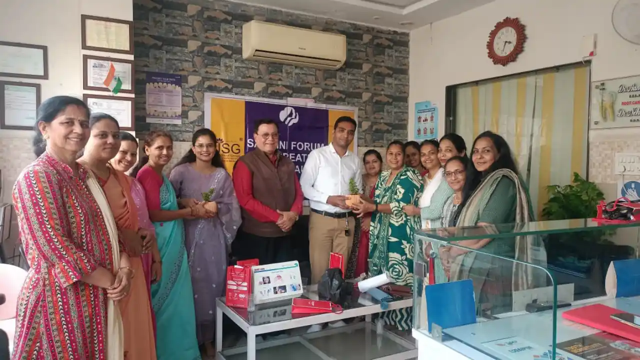 मंदसौर जैन सोशल ग्रुप संगिनी ग्रेटर द्वारा आयोजित डेंटल चेक अप और फिजियोथेरेपी शिविर सफलतापूर्वक संपन्न हुआ