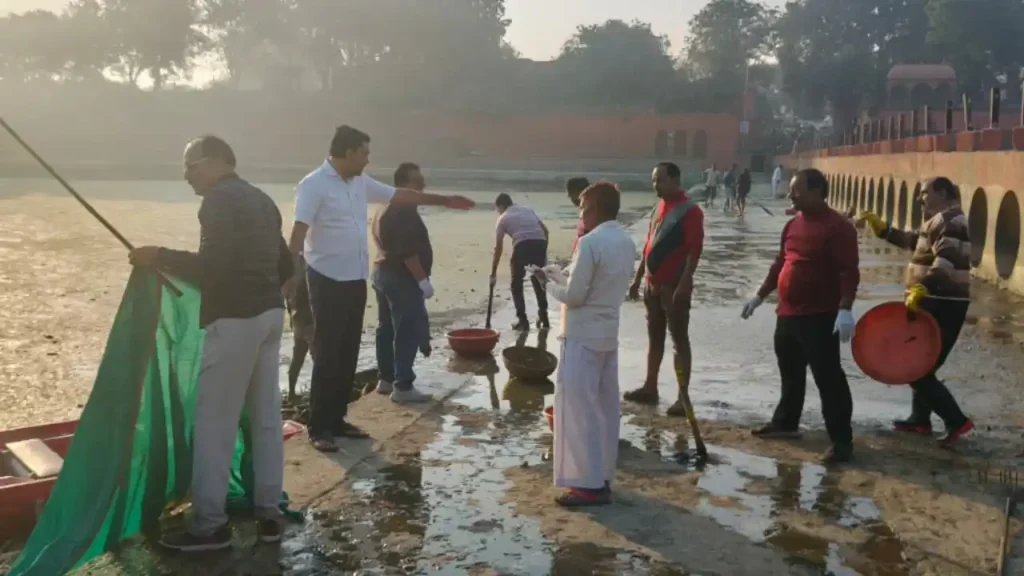शिवना शुद्धिकरण अभियान का उद्देश्य साफ सफाई के साथ साथ लोगों में पर्यावरण संरक्षण और जल स्रोतों के महत्व के प्रति जागरूकता बढ़ाना भी है - विपिन जेन
