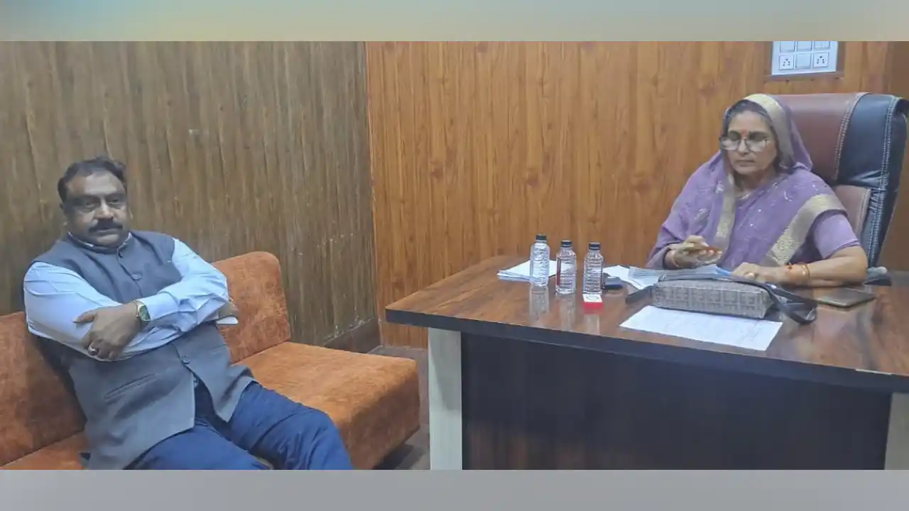 श्री प्रेम कुमार सुमन ने सीएमओ का कार्यभार संभाला