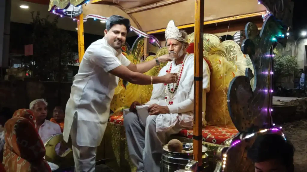 संयम कि और बढ रहे दीक्षार्थी कि निकाली गई भव्य बिन्दोरी